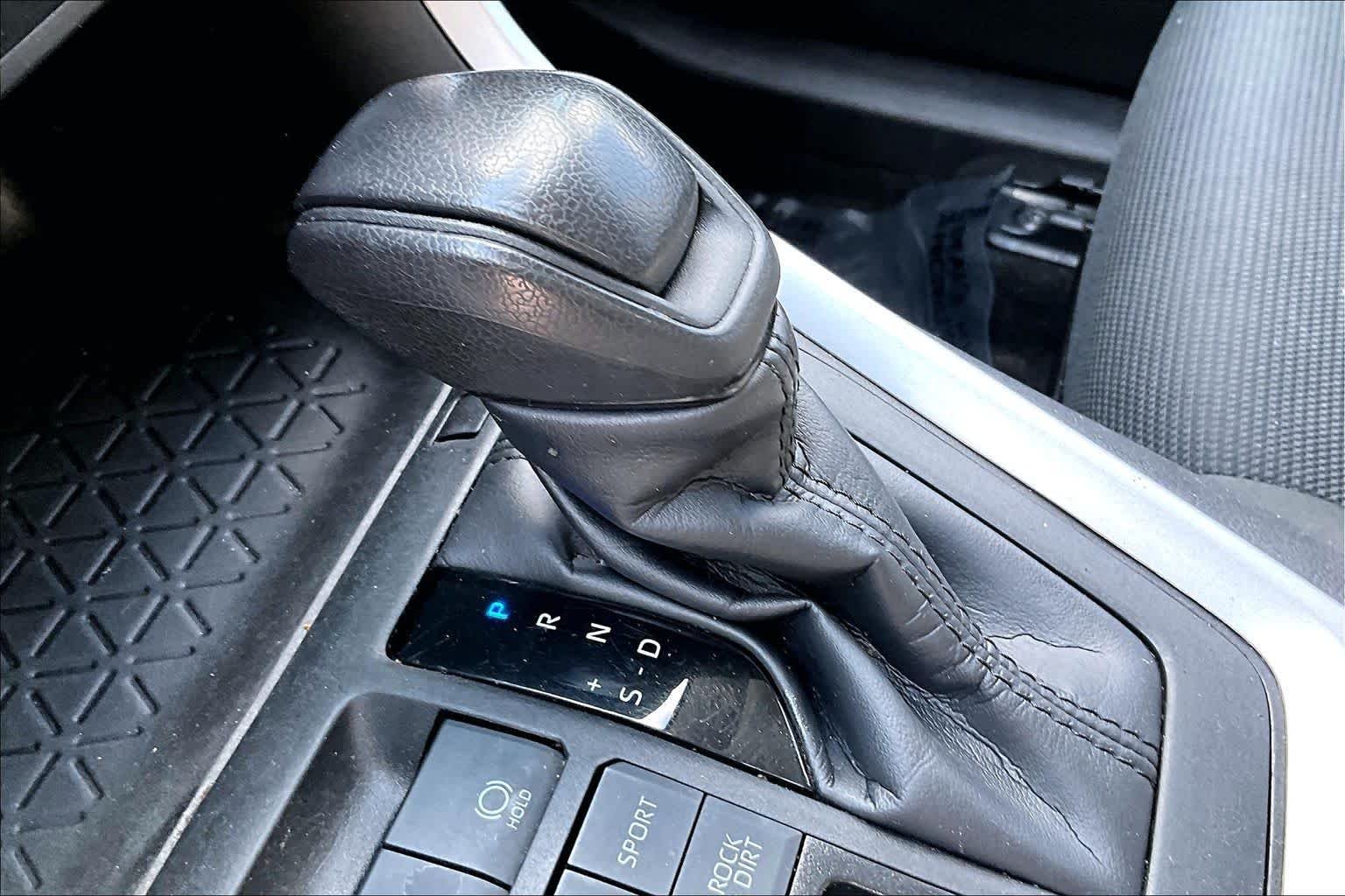 Used 2024 Midnight Black Metallic Toyota LE image 27