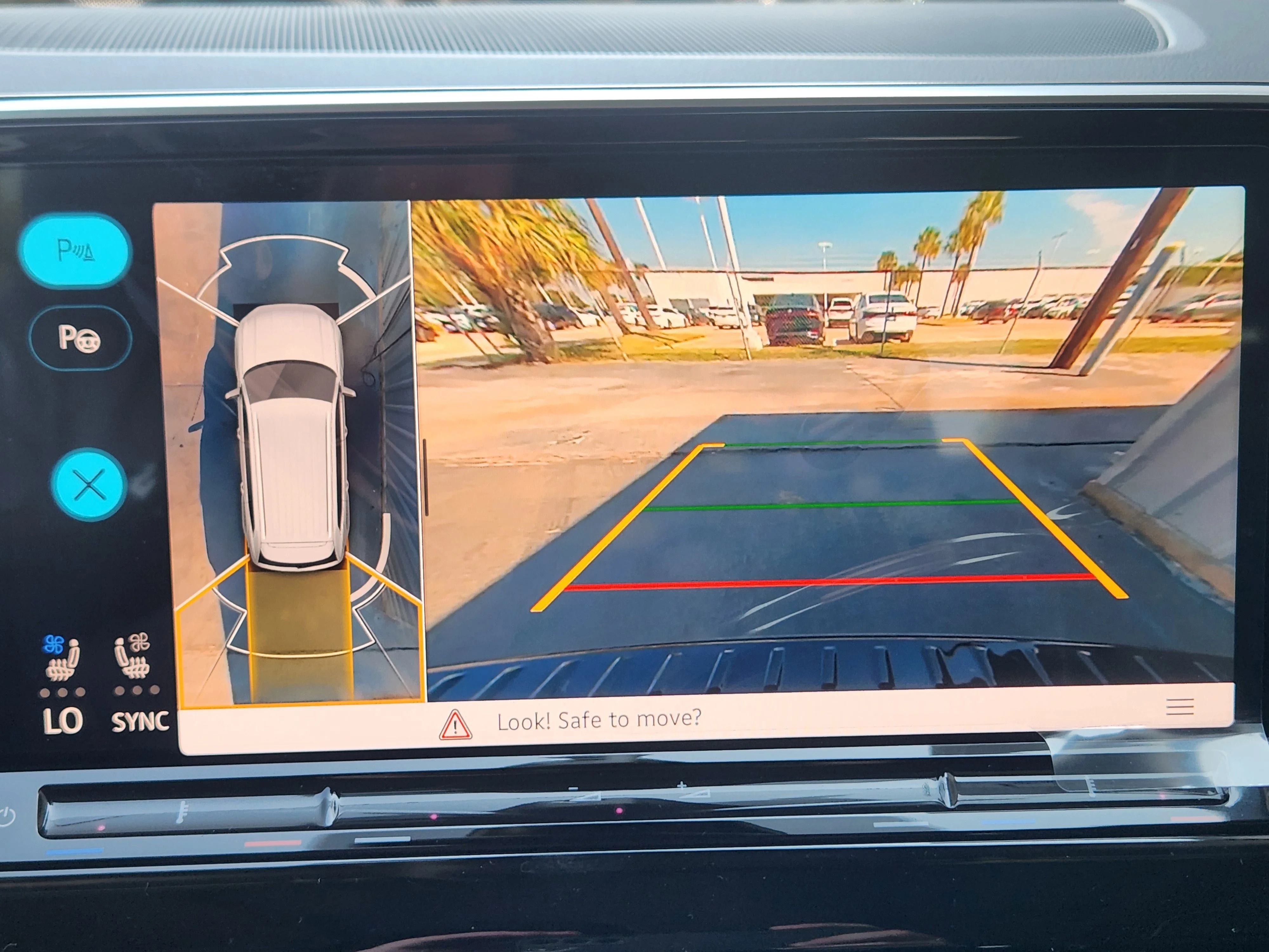 2026 Volkswagen Atlas SEL Premium R-Line - Photo 13