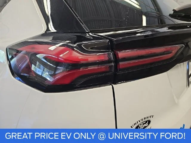 Certified Used 2023 White Chevrolet LT image 32