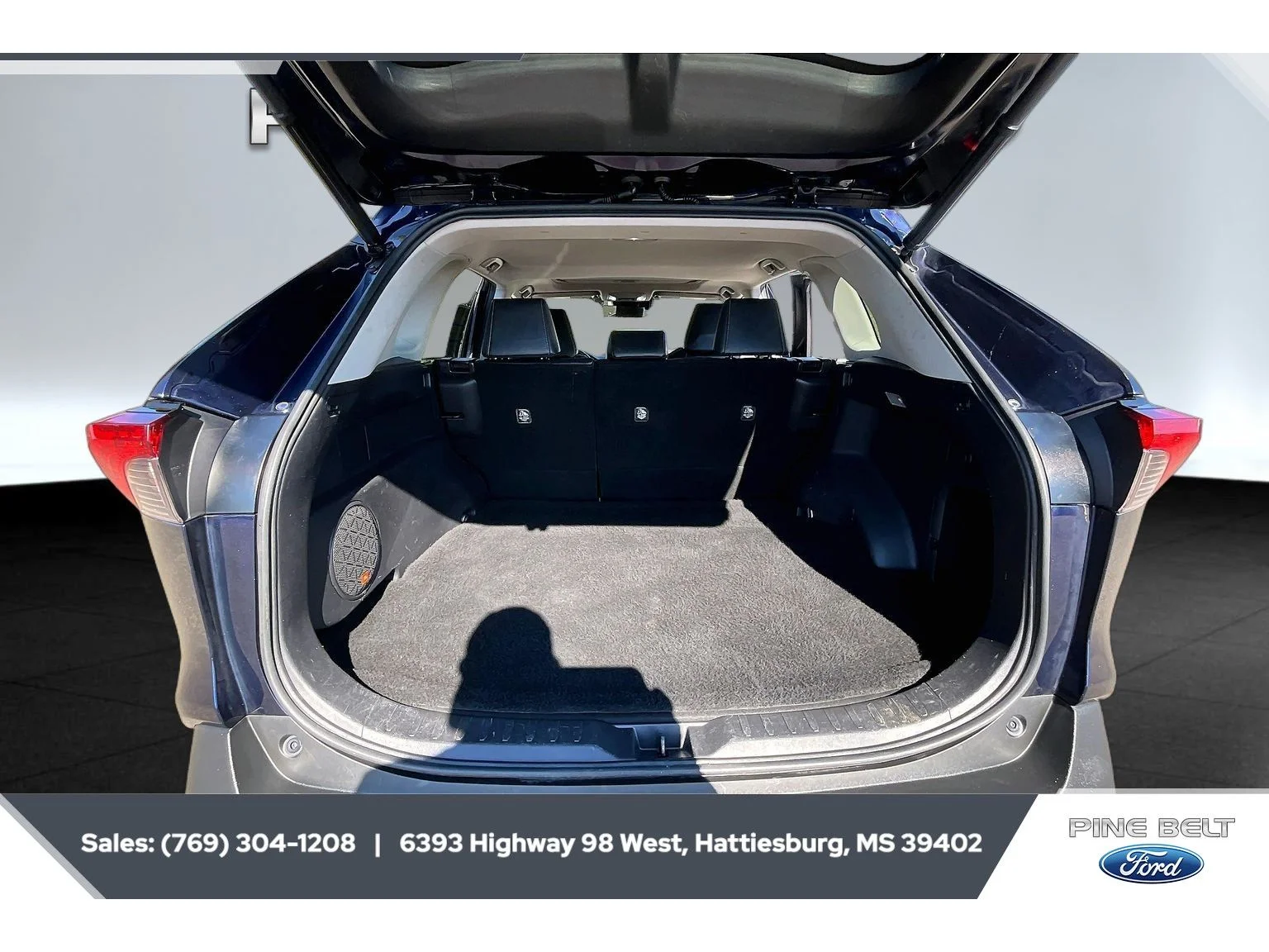 Used 2020 Blue Print Toyota Hybrid Limited image 21