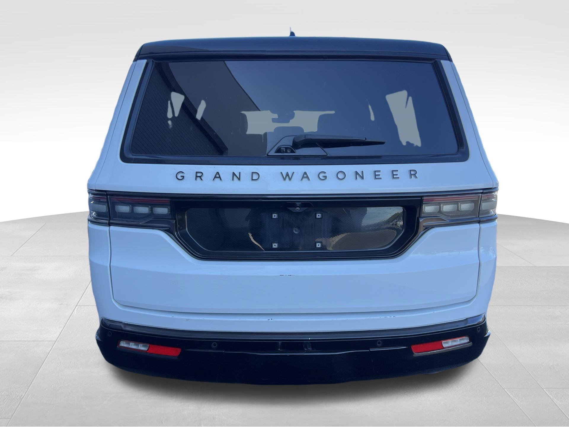 Used 2024 White Jeep Series II image 6