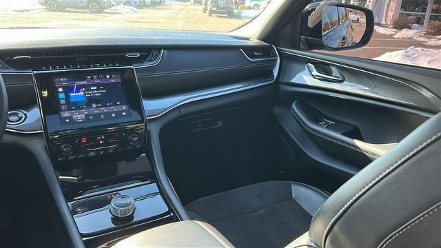 Used 2023 Black Jeep Altitude X image 25