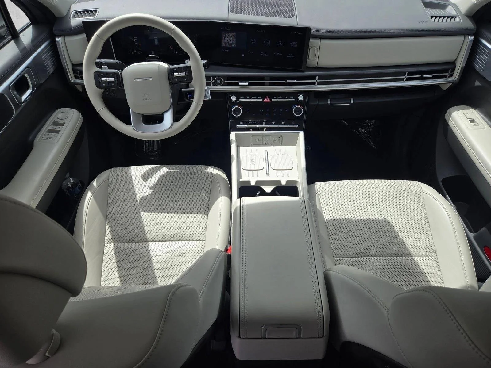 Used 2024 Shimmering Silver Hyundai SEL image 16