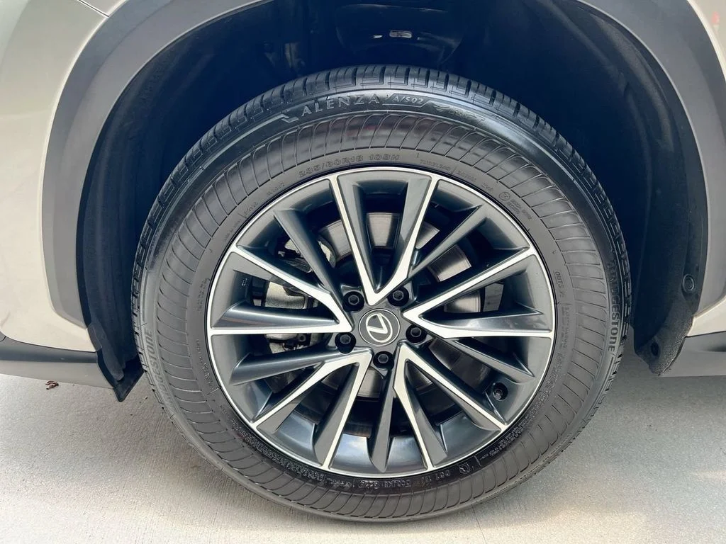 Certified Used 2025 ATOMIC SILVER Lexus 250 Premium image 9