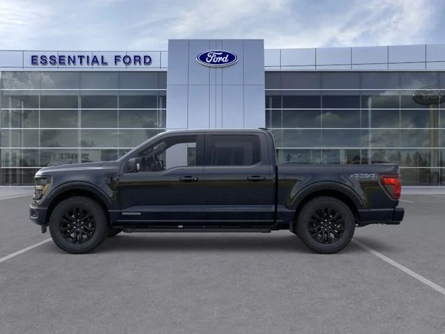 New 2026 Agate Black Metallic Ford XLT image 3