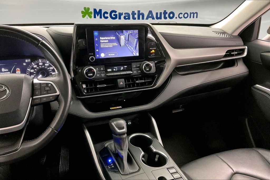 Used 2023 Gray Toyota XLE image 9