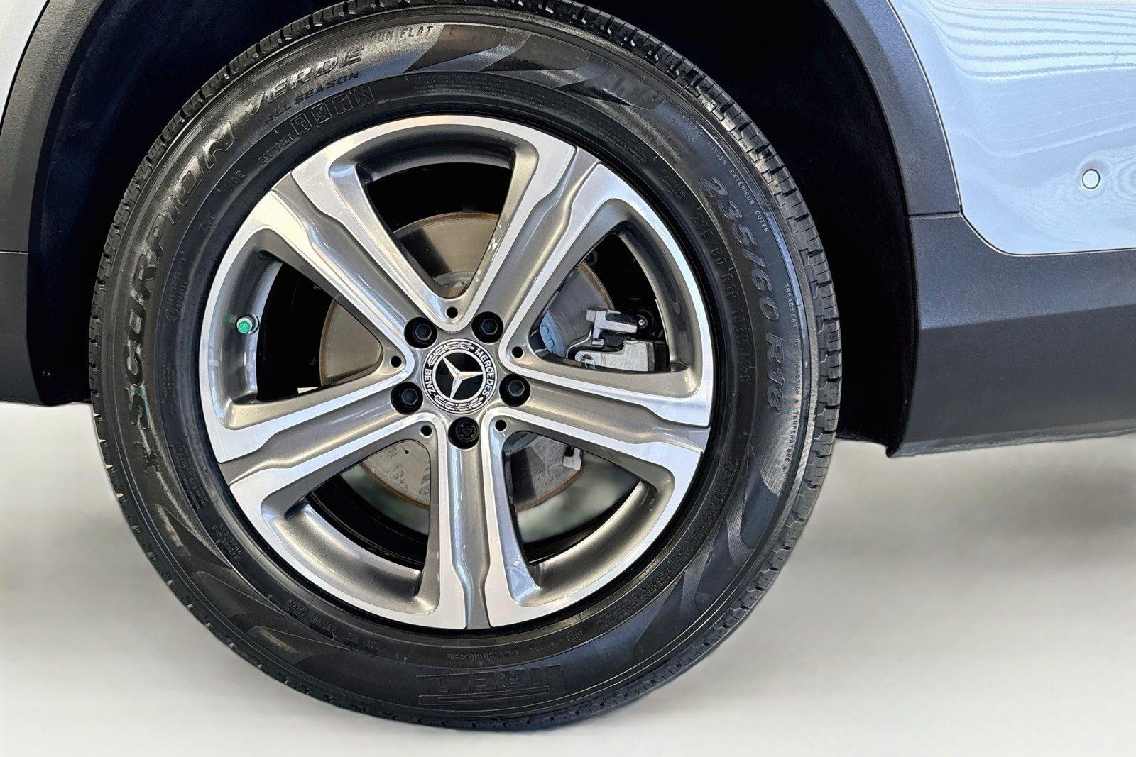 Used 2022 Cirrus Silver Metallic Mercedes-Benz GLC 300 image 30