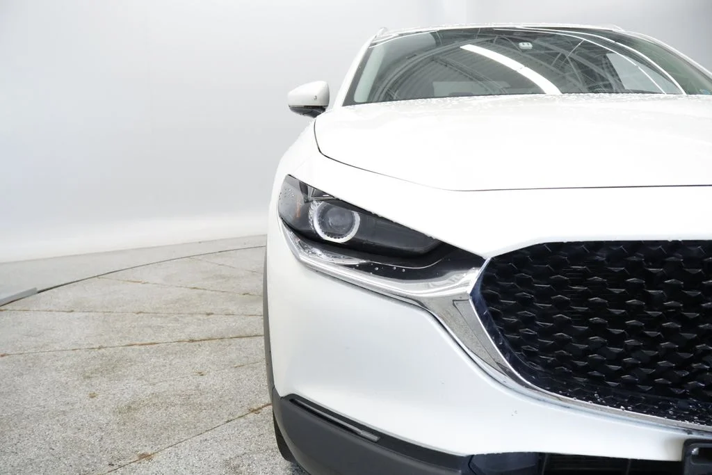 Certified Used 2022 White Mazda 2.5 S Preferred Package image 13