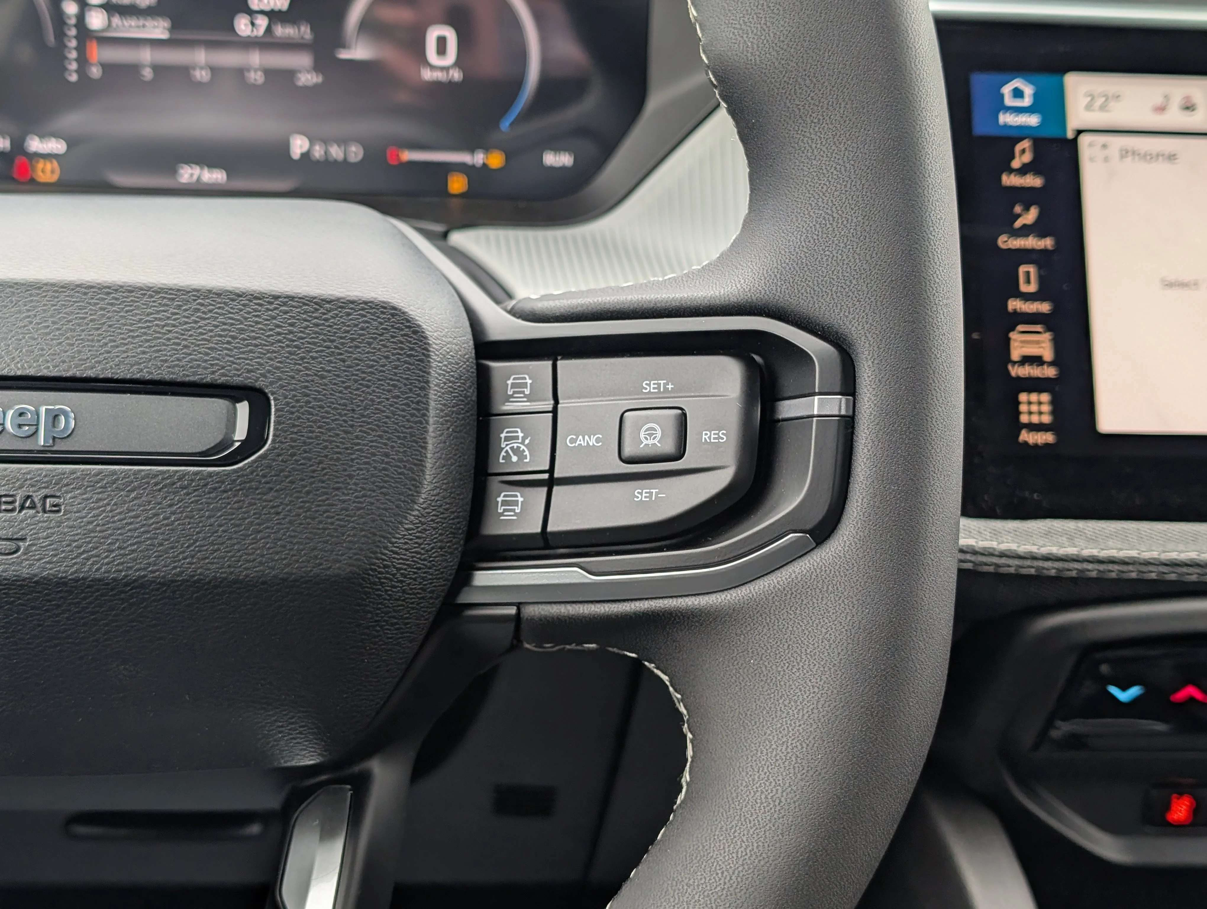 New 2026 Sting-Grey Jeep Laredo image 23