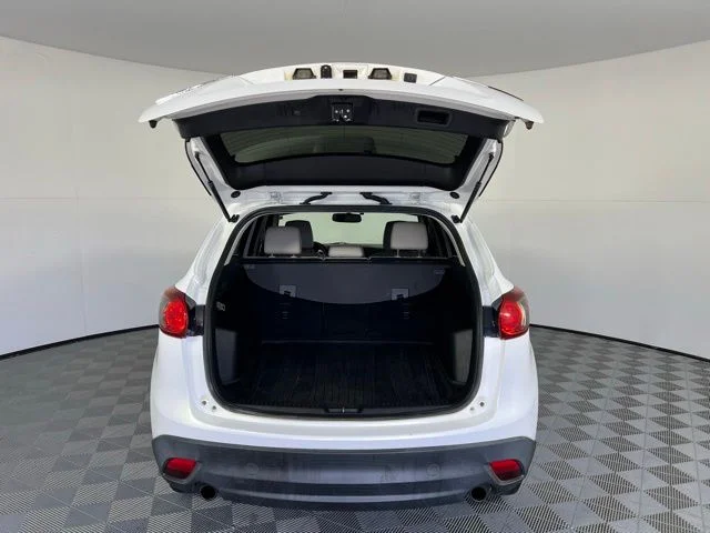 Used 2013 White Mazda Grand Touring image 36