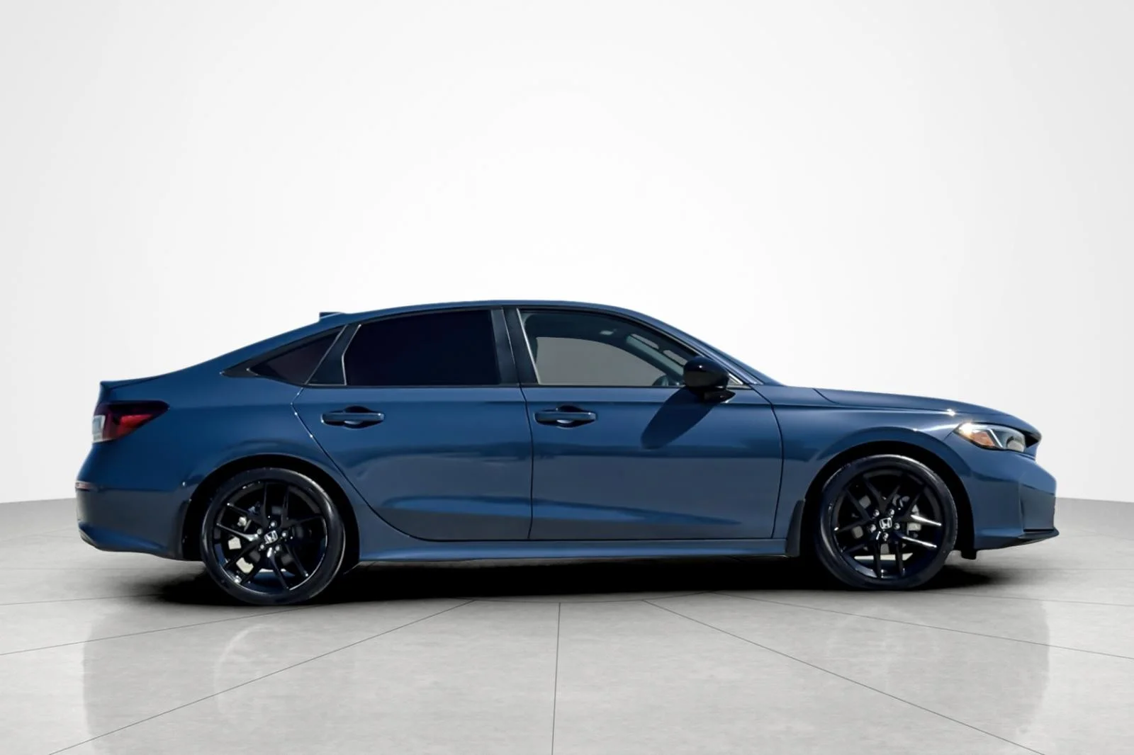 Used 2025 BLUE PEARL Honda Sport image 6