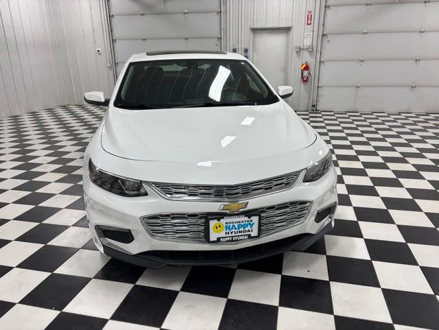 Used 2016 Chevrolet Malibu 2LZ Premier with VIN 1G1ZH5SX4GF218885 for sale in Rochester, Minnesota