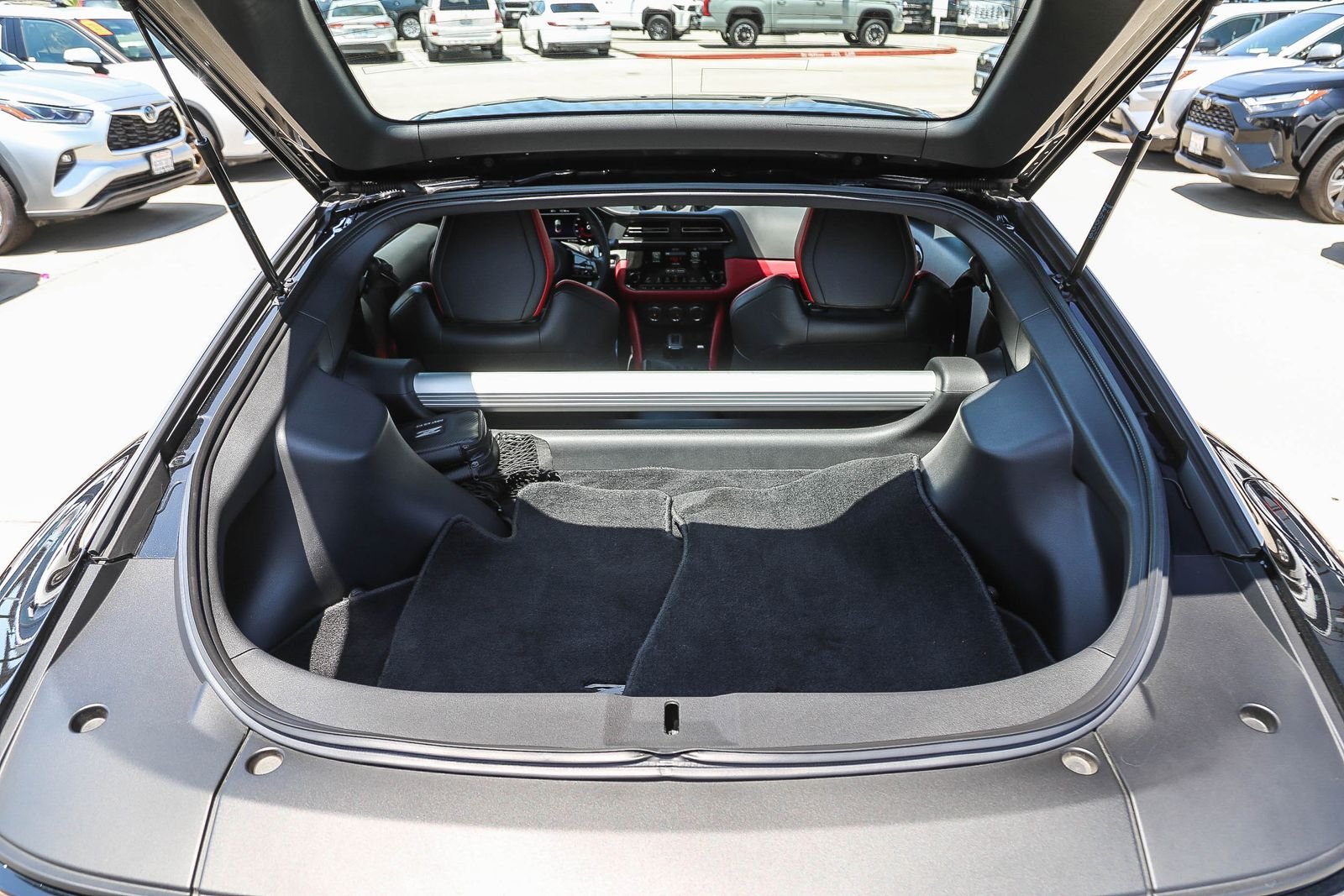 Used 2024 Black Nissan Performance image 27