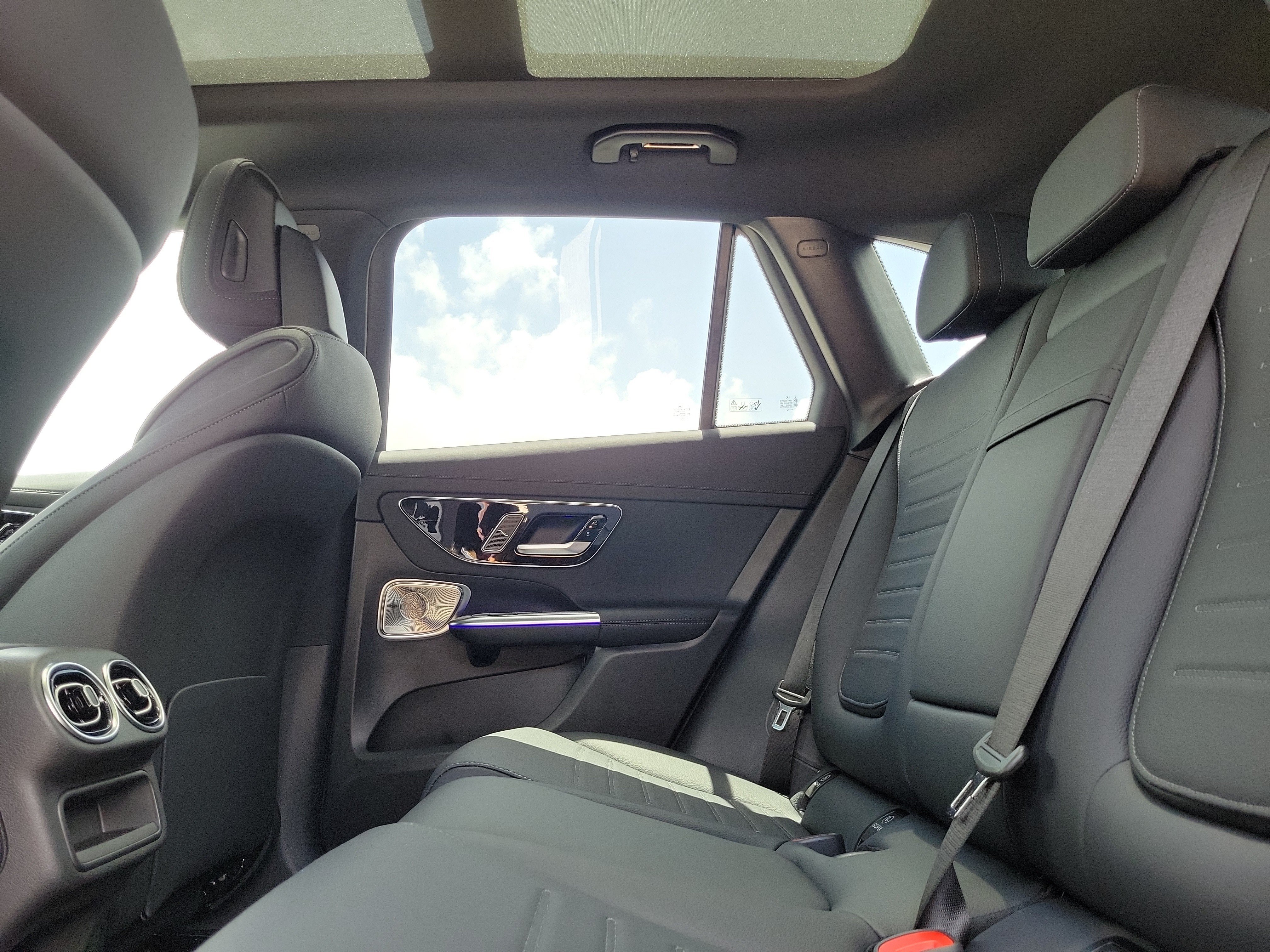 New 2026 Cirrus Silver Metallic Mercedes-Benz GLC 300 image 42