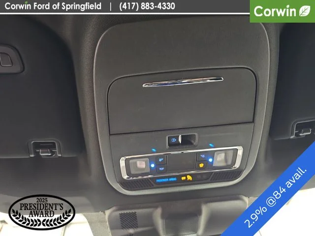 New 2026 Star White Metallic Tri-Coat Ford Platinum® image 32