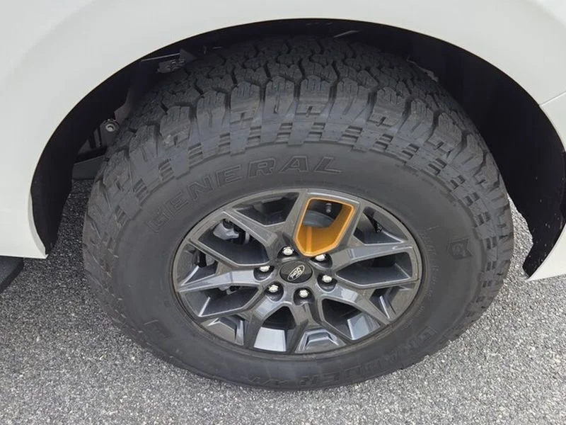 New 2026 Star White Metallic Tri-Coat Ford Tremor® image 17