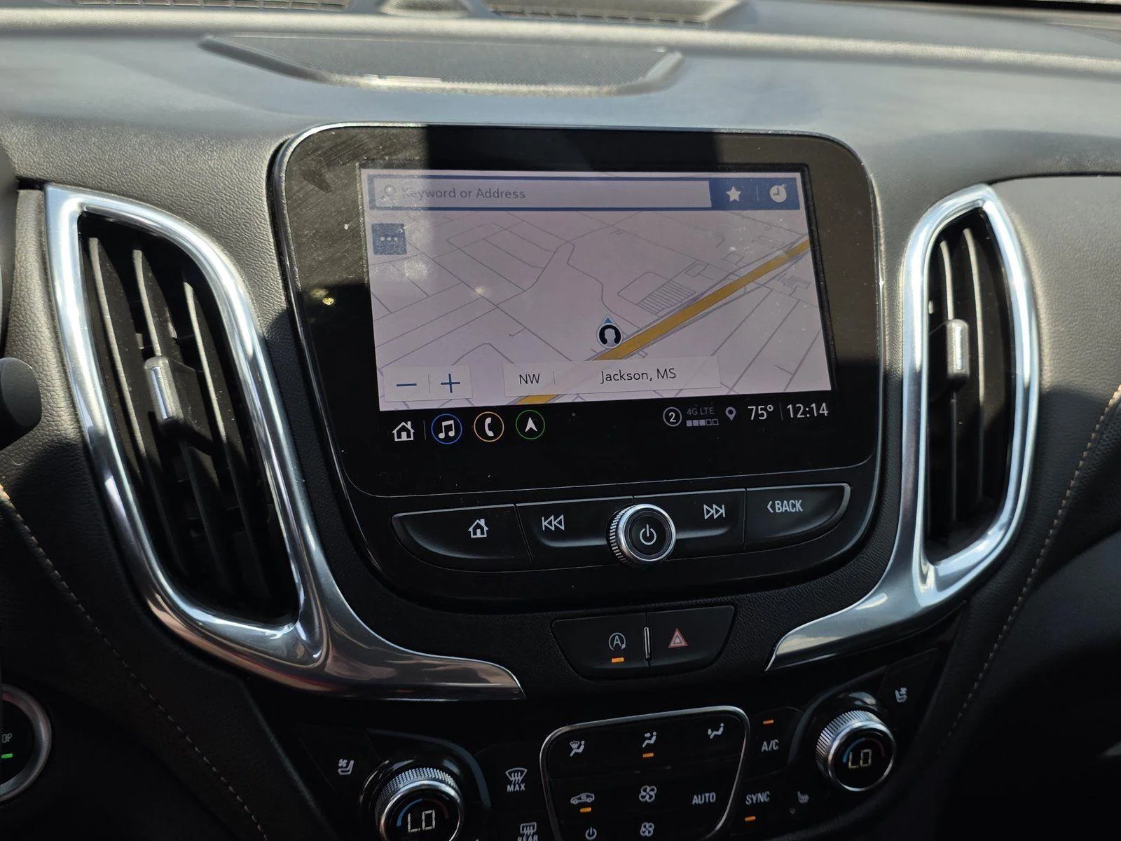 Used 2023 Sterling Gray Metallic Chevrolet Premier image 13