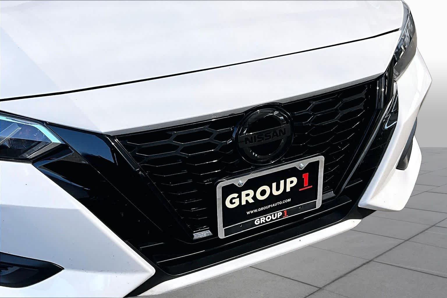 Certified Used 2022 Fresh Powder Nissan SV image 29