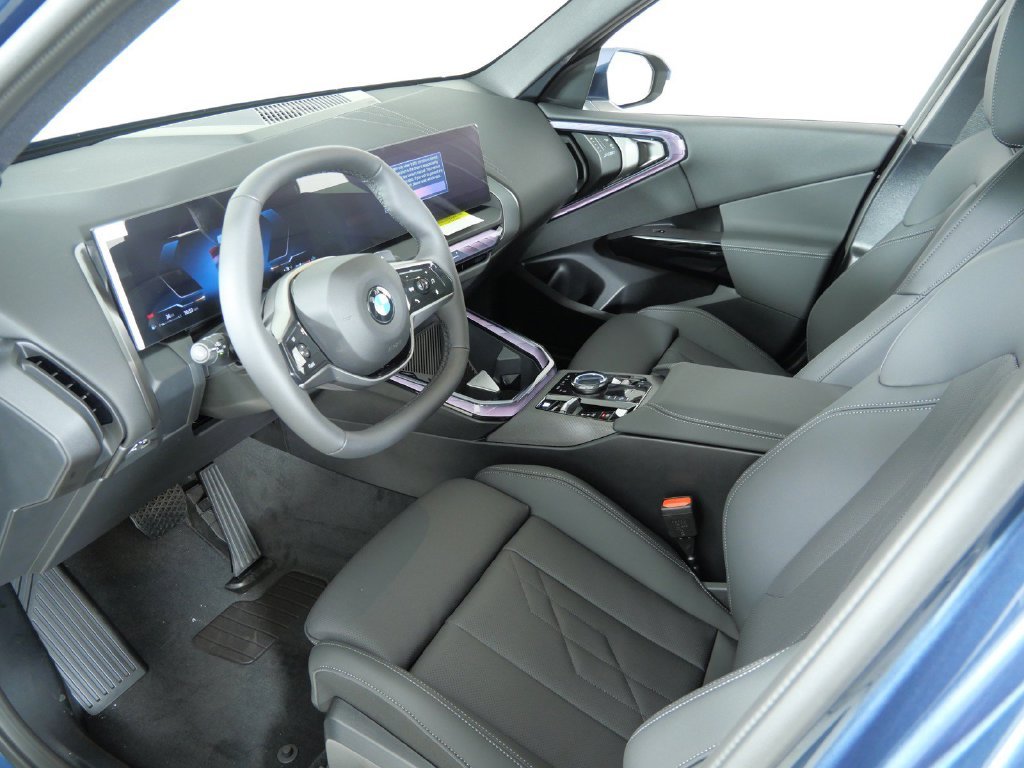 New 2026 Arctic Race Blue metallic BMW 30 xDrive image 33
