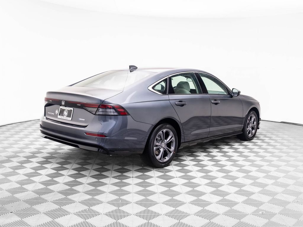 2026 Honda Accord Hybrid EX-L - Photo 8