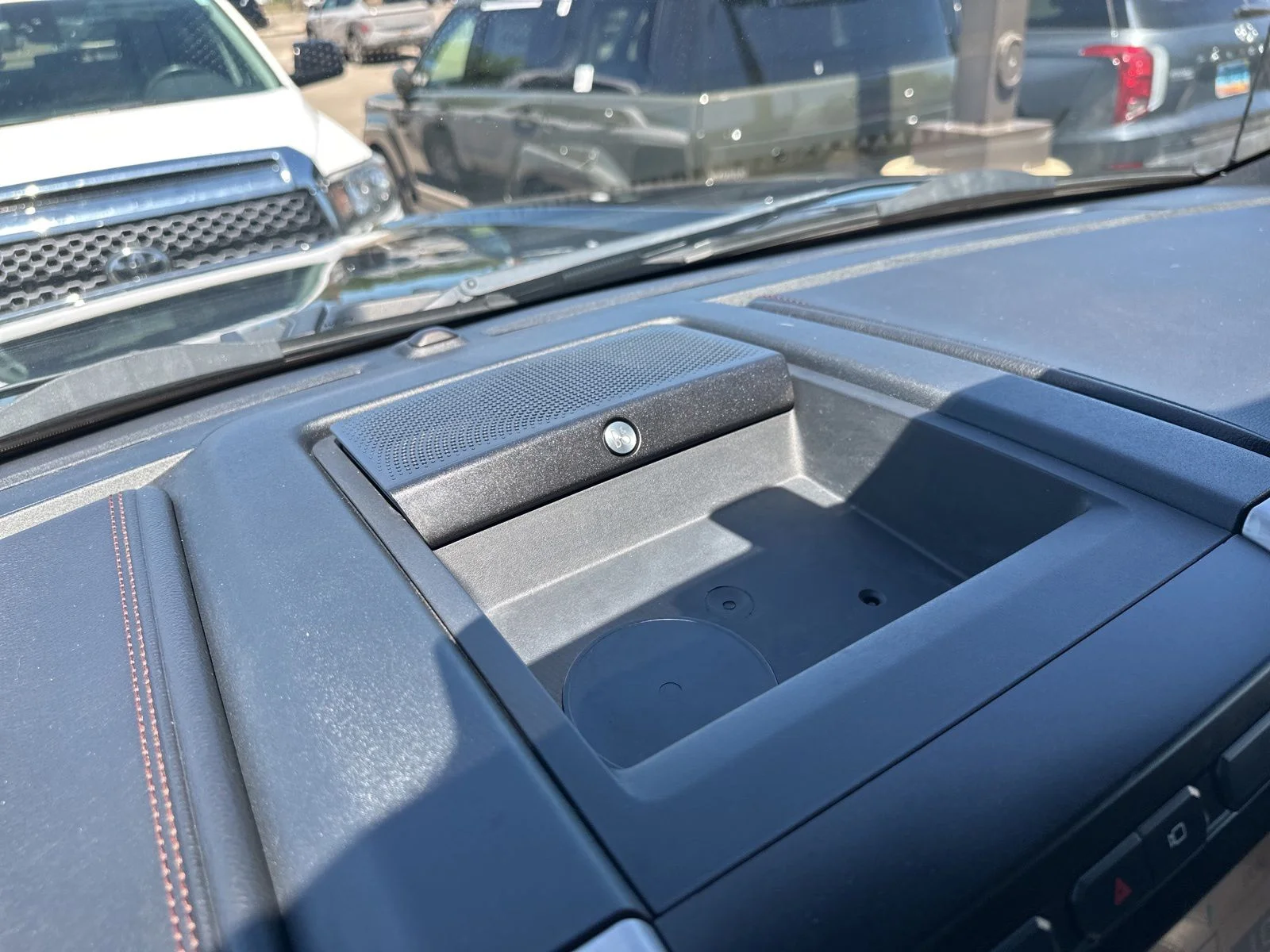 Used 2020 Black Ford Platinum image 56