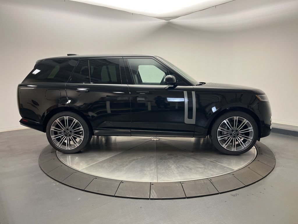 2025 Land Rover Range Rover SE - Photo 6