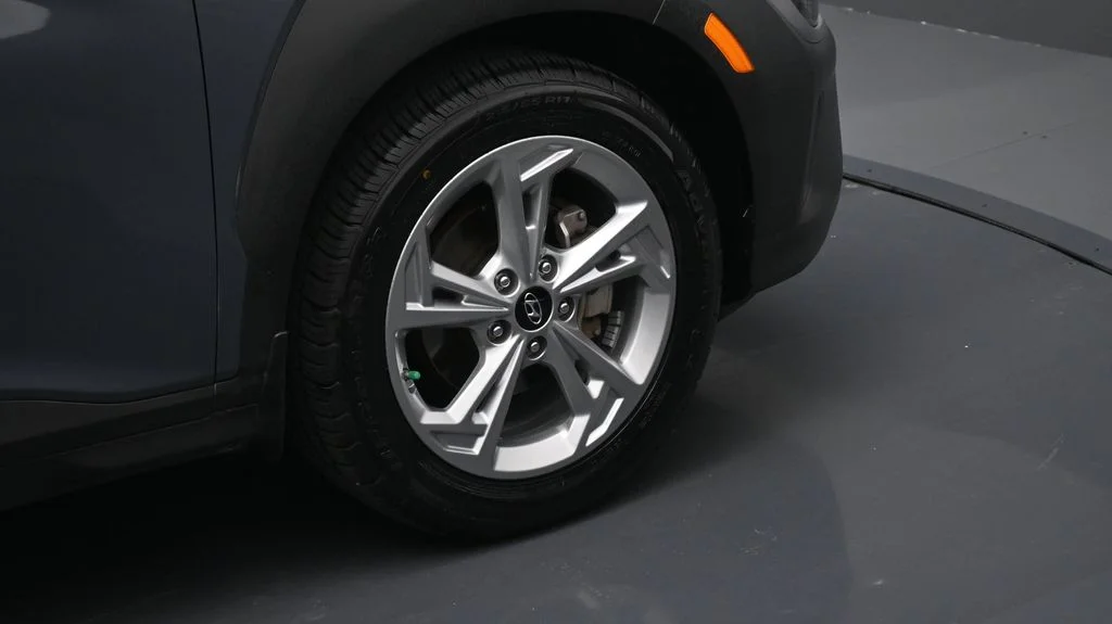 Certified Used 2023 Gray Hyundai SEL image 6