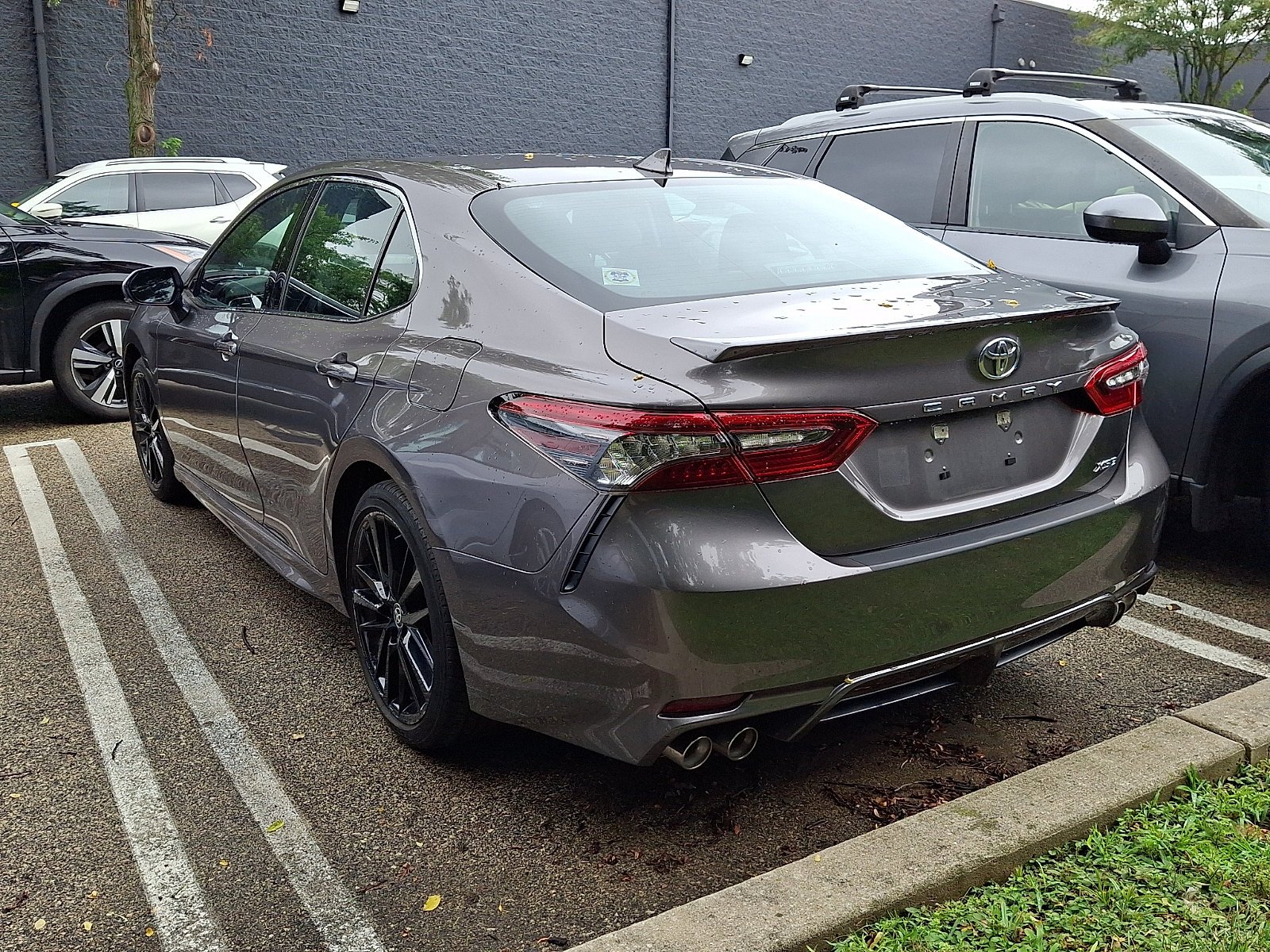 Used 2024 Predawn Gray Mica   1H1 Toyota XSE image 2