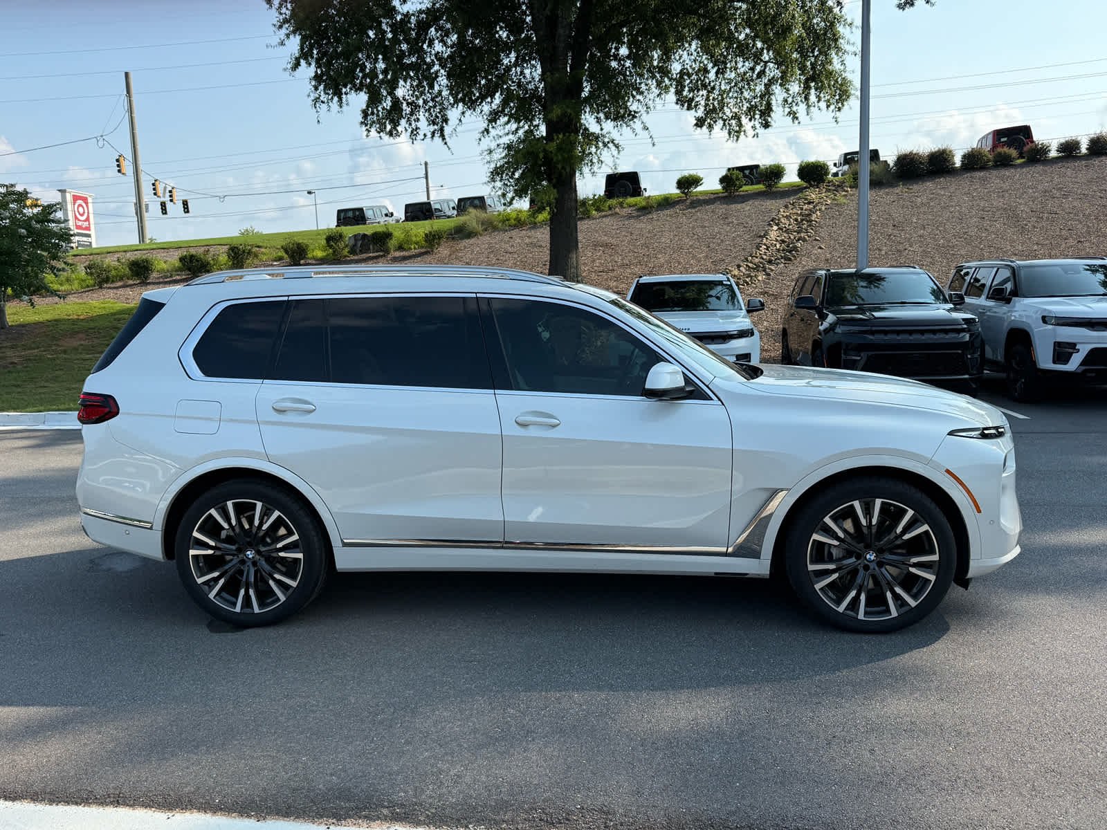 Certified Used 2024 Mineral White Metallic BMW xDrive40i image 6