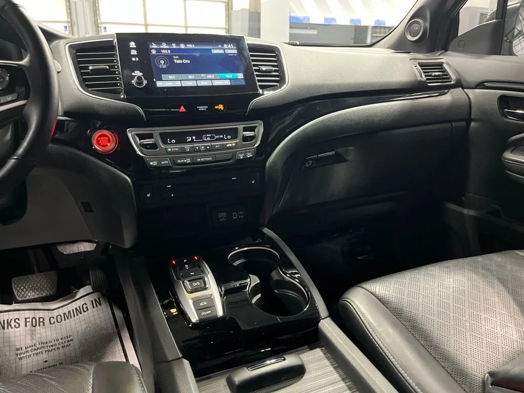 Certified Used 2019 Modern Steel Metallic Honda Touring image 22