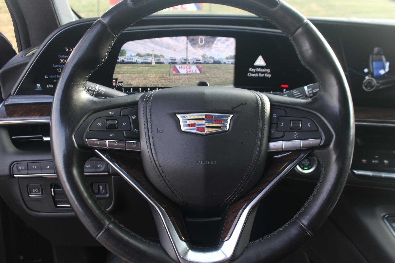 Used 2021 BLACK RAVEN Cadillac Sport Platinum image 17