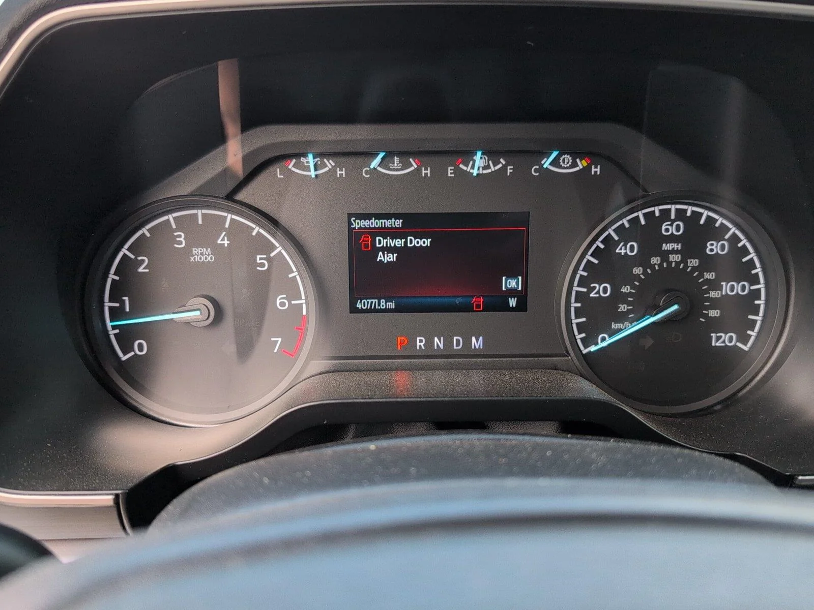 Used 2023 Iconic Silver Ford XLT image 22