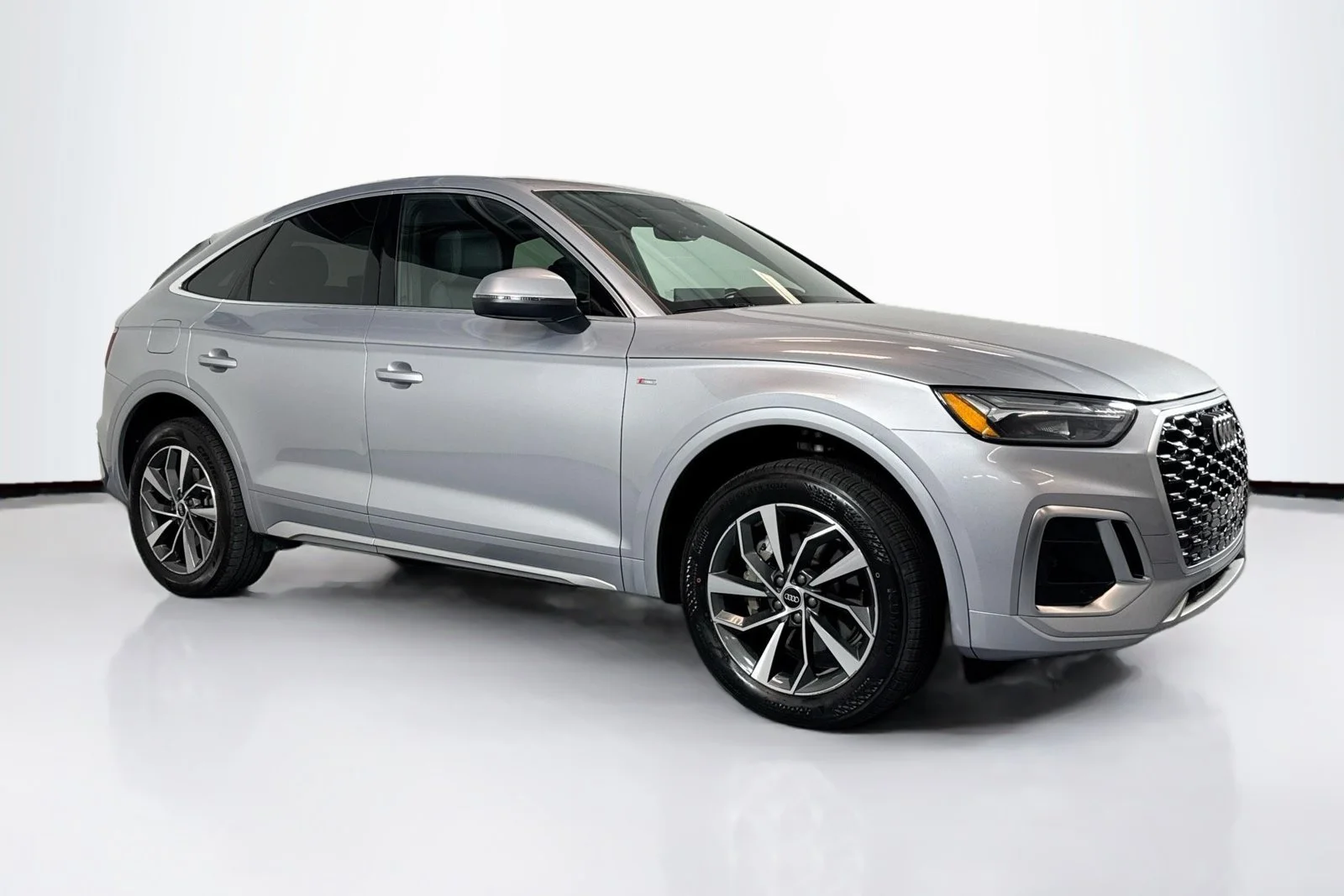 Used 2022 Black Audi S line Premium Plus image 3