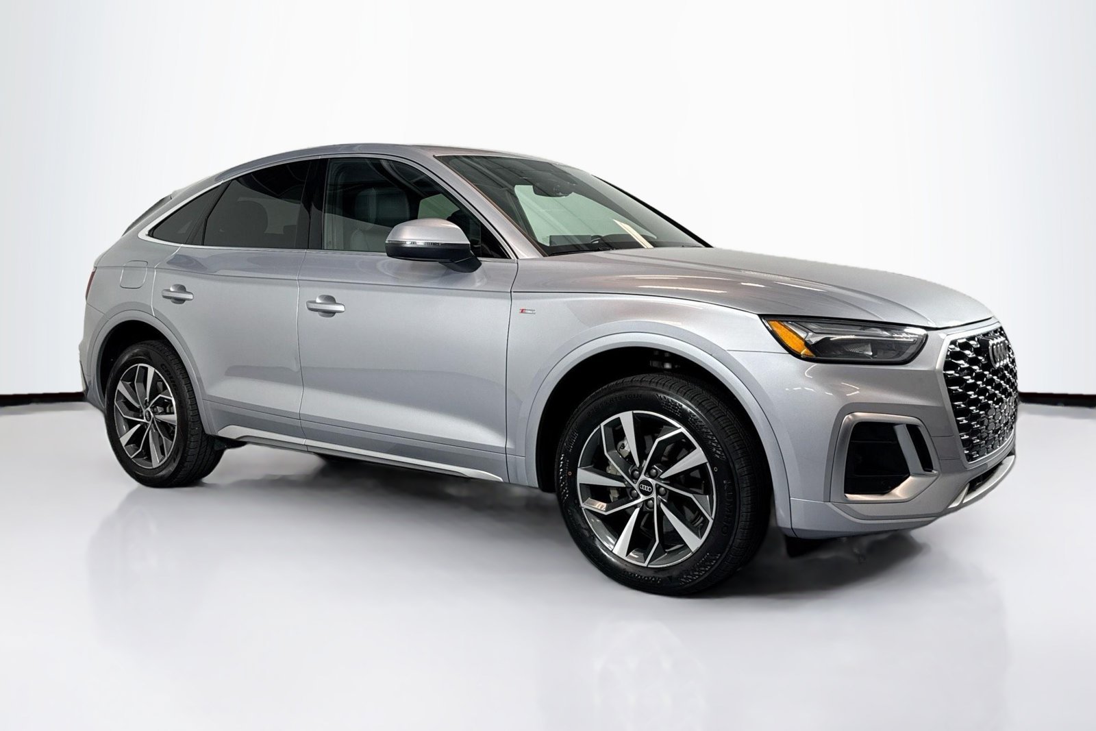 Used 2022 Black Audi S line Premium Plus image 3
