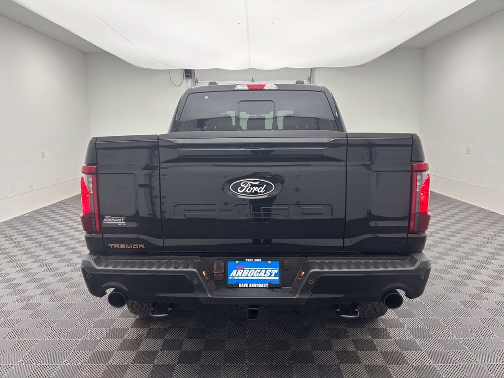 New 2026 Black Ford Tremor image 10