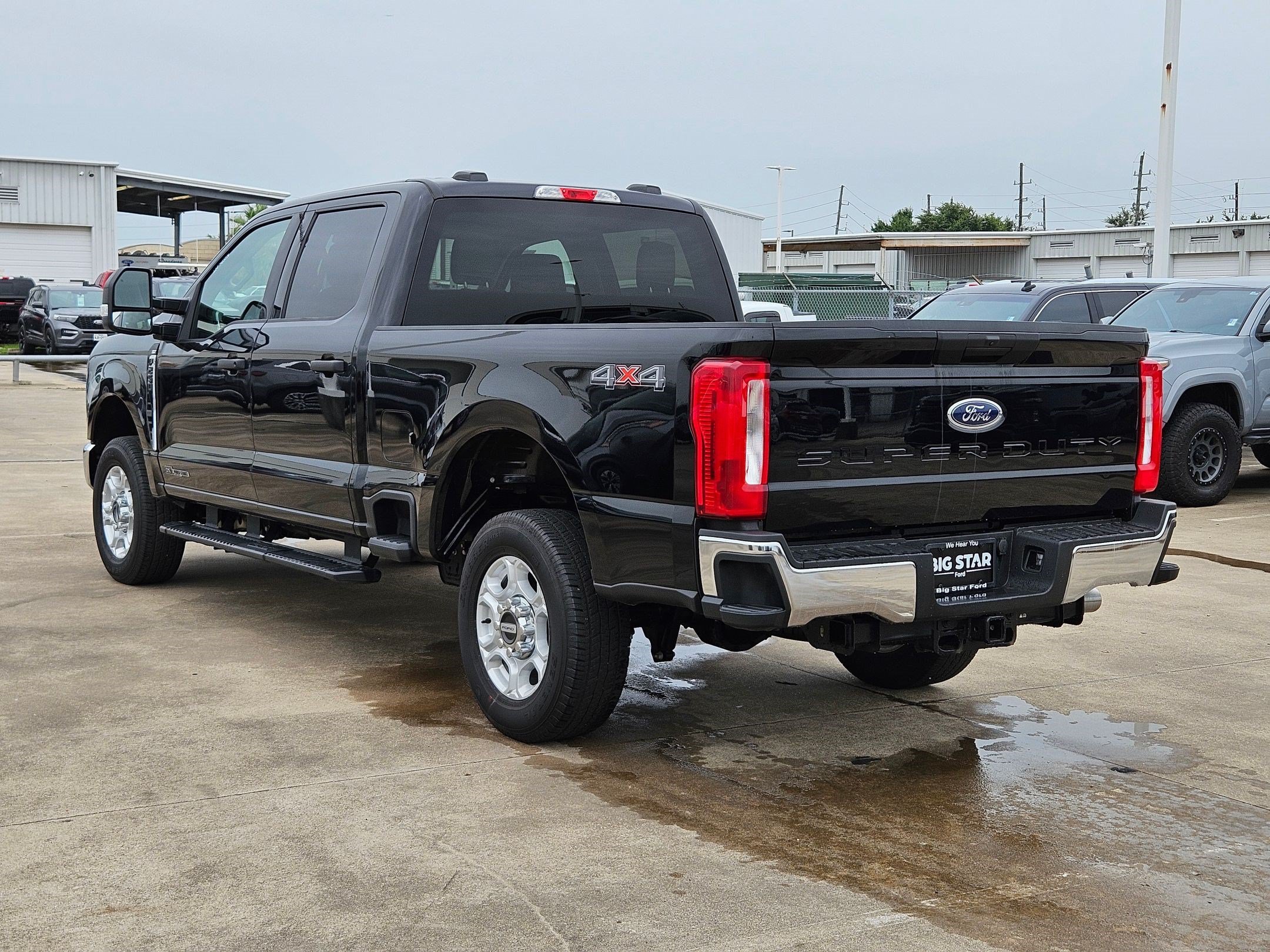 Certified Used 2026 Blue Ford XLT image 5