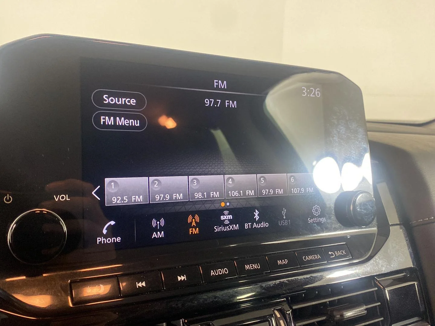 Used 2023 Gun Metallic Nissan SL 4WD image 3