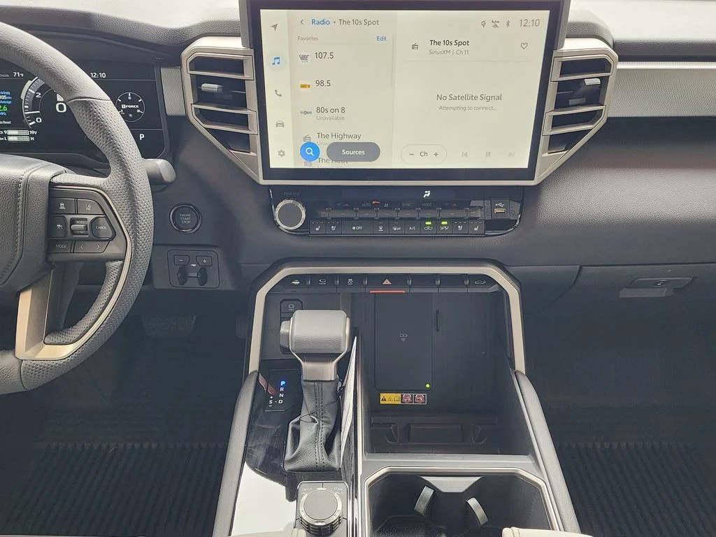 2026 Toyota Tundra Limited - Photo 8