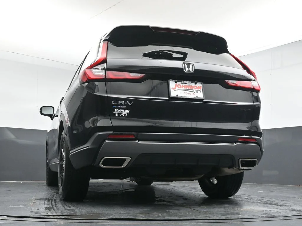 Used 2024  Honda Sport image 37