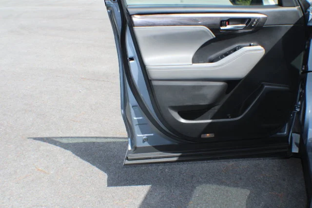 Used 2021 Blueprint Toyota Platinum image 4