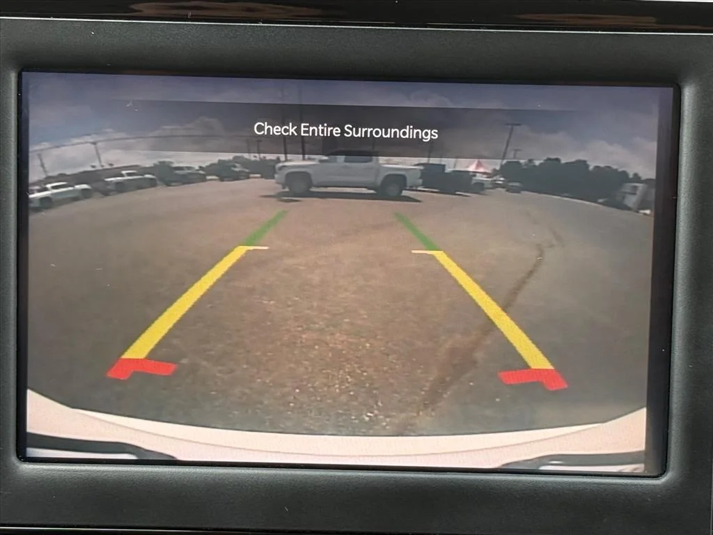 Used 2023 Bright White Clearcoat Chrysler LX image 20