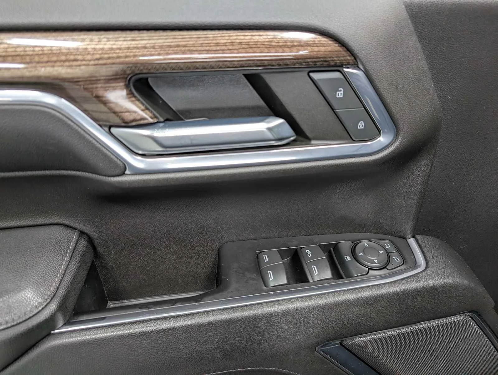 Used 2023 Black Chevrolet LT Trail Boss image 40