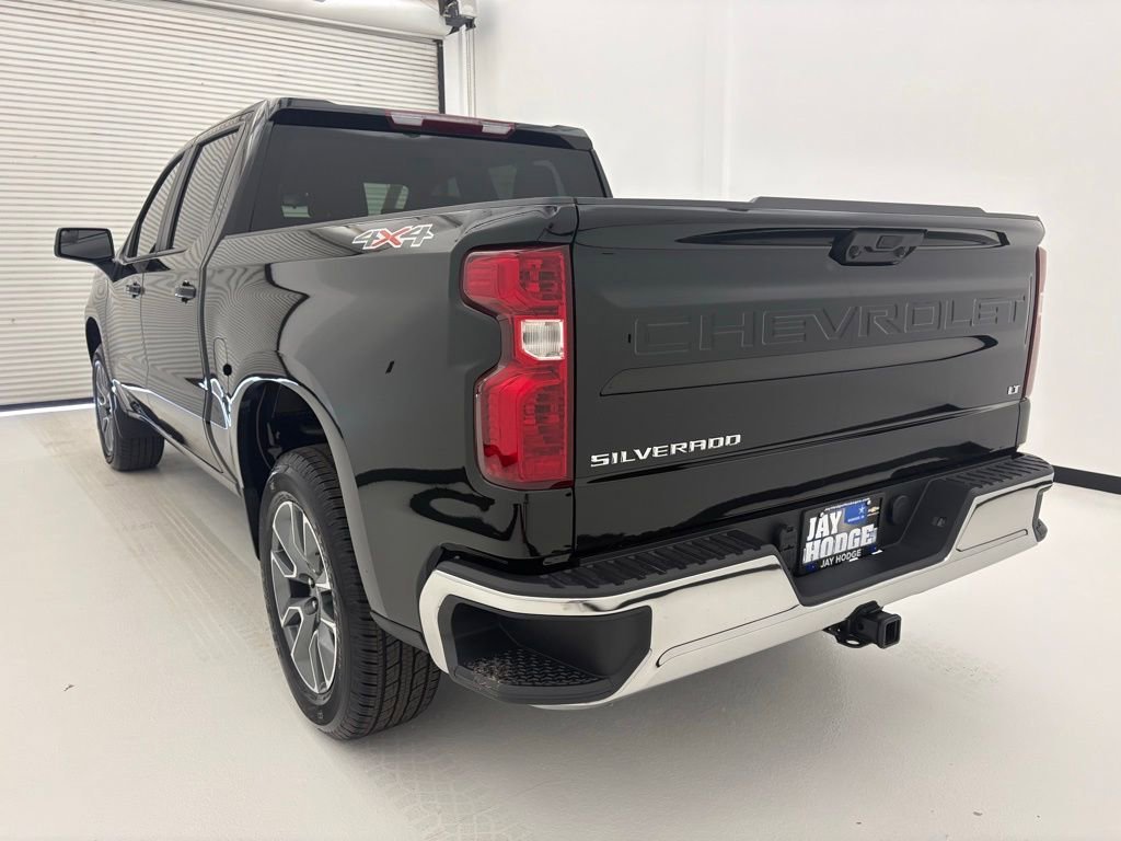 New 2026 Black Chevrolet LT image 19