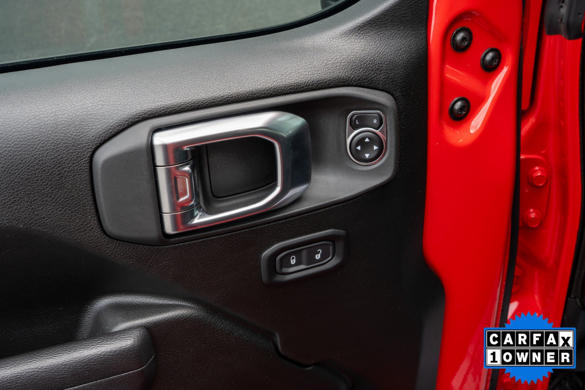 2025 Jeep Gladiator Nighthawk - Photo 13