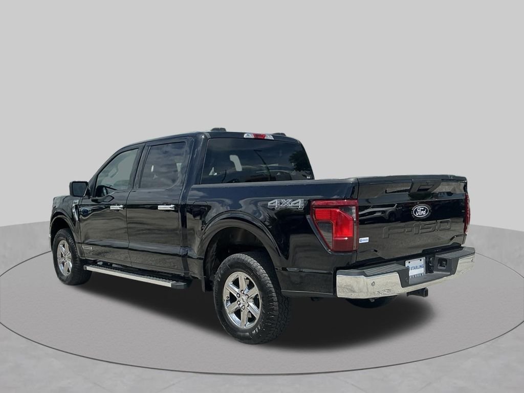 Used 2025 Black Ford XLT image 3