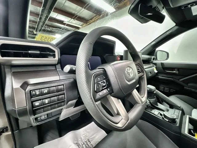 2026 Toyota Tacoma TRD Off Road - Photo 10