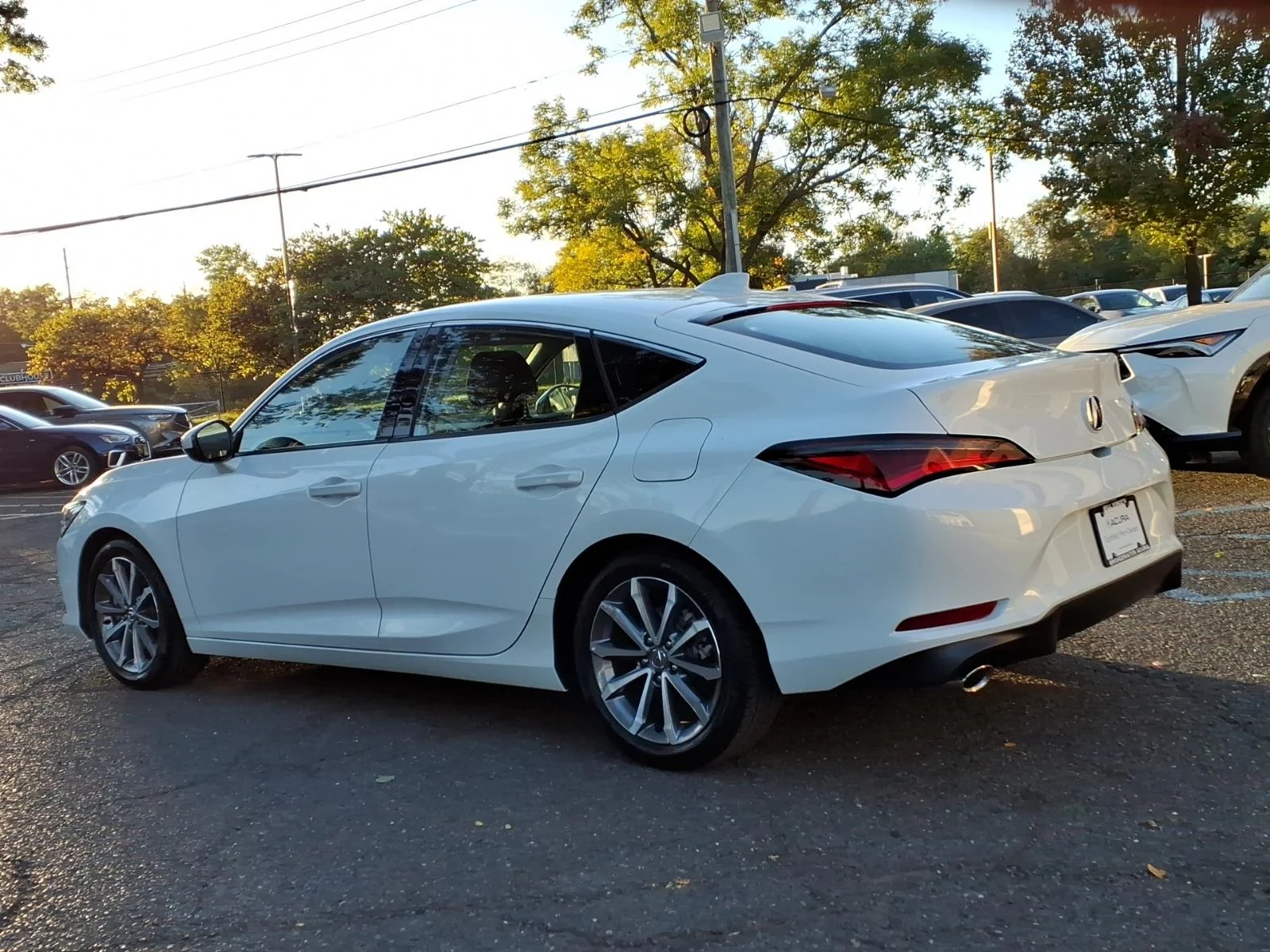 Used 2025 Platinum White Pearl Acura INTEGRA image 4