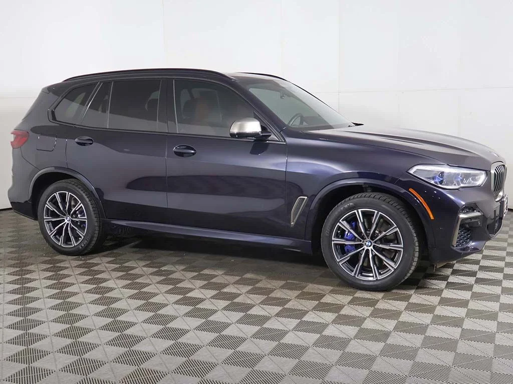 Used 2022 Black BMW M50i image 18