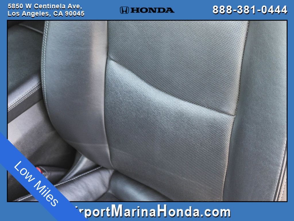 Used 2021 Wilder Metallic Cadillac Premium Luxury image 28
