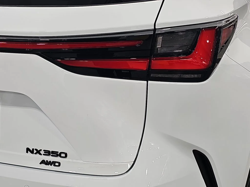 New 2026 Ultra White Lexus PREMIUM image 32
